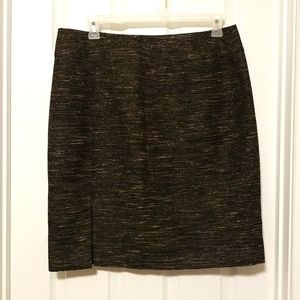 Twinhill exclusively for Mary Kay, black and gold skirt with front slit, size 16
